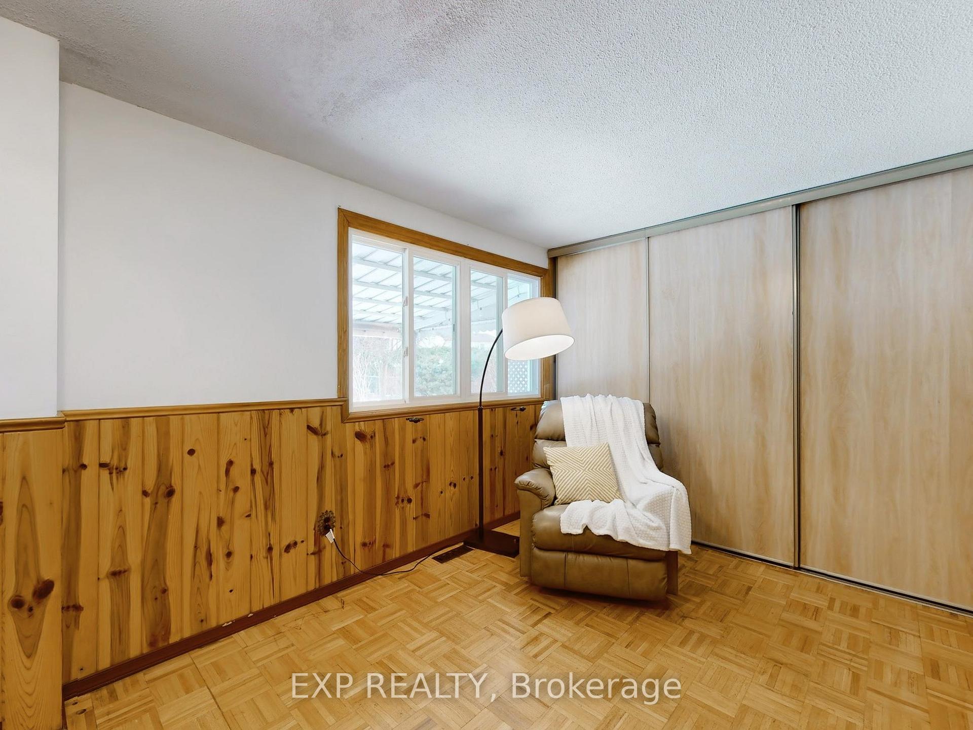 Photo 44 of 13 Newstead Crescent, Brampton, Madoc — HOMEH