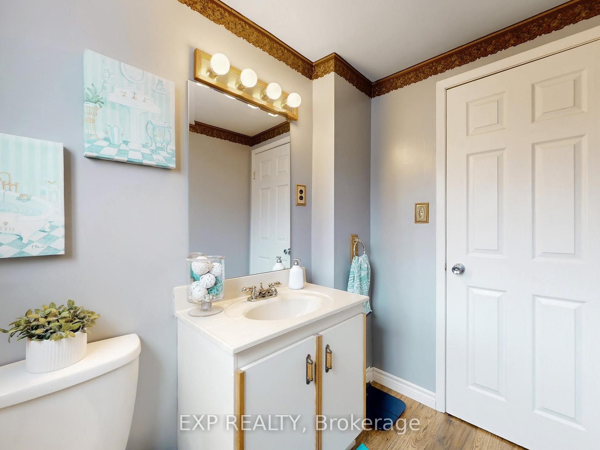 Photo 48 of 13 Newstead Crescent, Brampton, Madoc — HOMEH