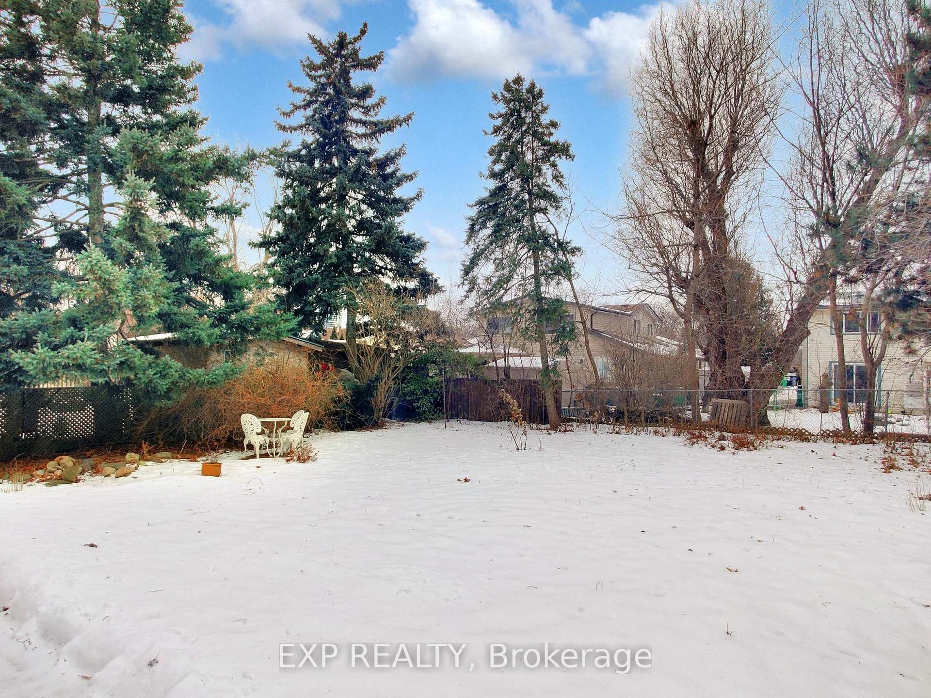 Photo 57 of 13 Newstead Crescent, Brampton, Madoc — HOMEH
