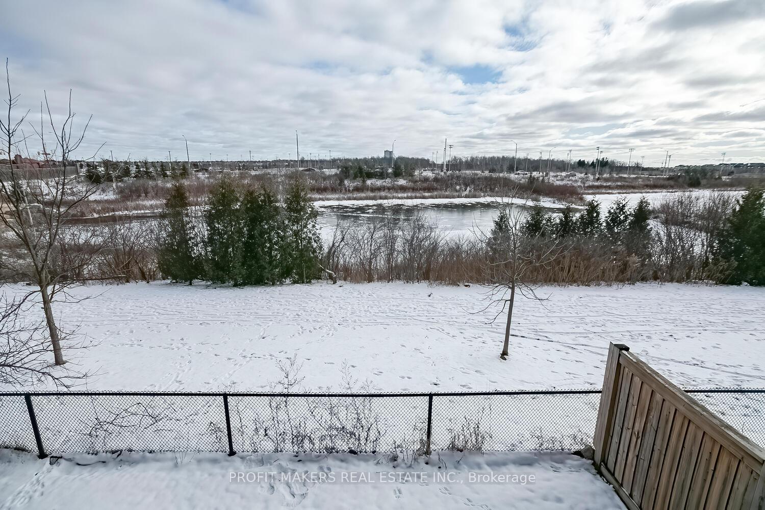 Photo 43 of 16 Miracle Trail, Brampton, Northwest Brampton — HOMEH