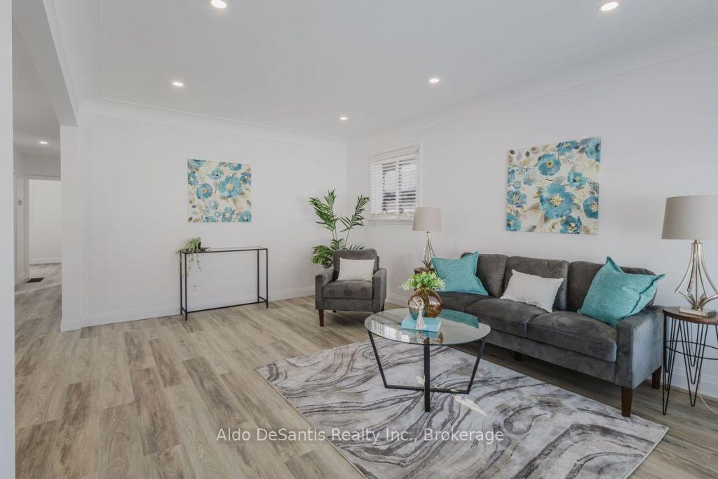 Photo 2 of 585 East 27th Street, Hamilton, Burkholme — HOMEH
