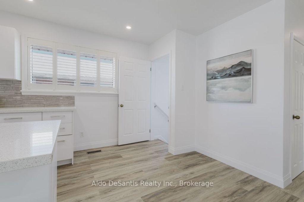 Photo 8 of 585 East 27th Street, Hamilton, Burkholme — HOMEH
