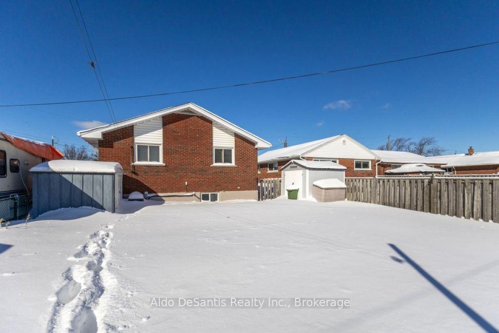 Photo 21 of 585 East 27th Street, Hamilton, Burkholme — HOMEH