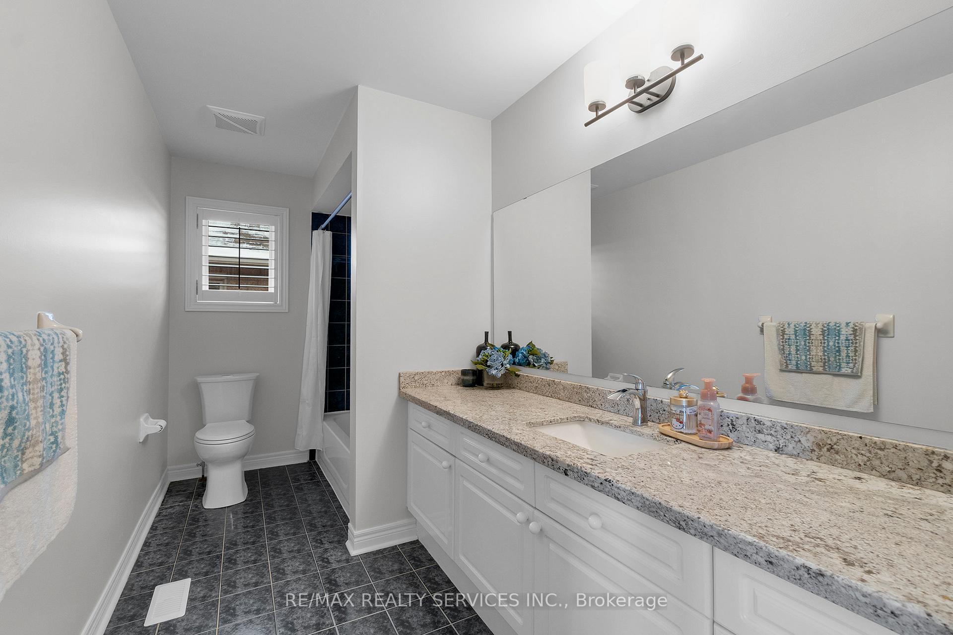 Photo 67 of 10 Barnes Court, Brampton, Snelgrove — HOMEH
