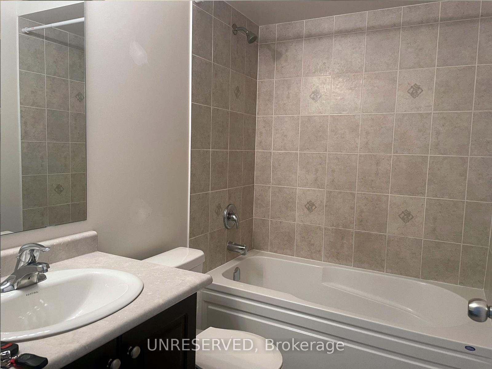 Photo 8 of 12 Rockbrook Trail, Brampton, Northwest Brampton — HOMEH