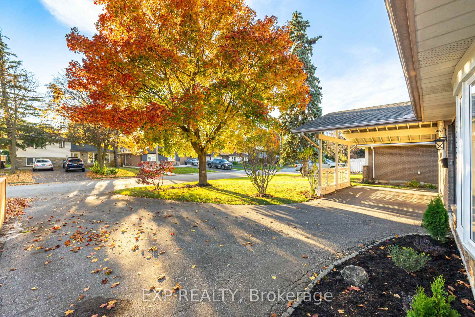 Photo 2 of 51 Allendale Road, Brampton, Brampton East — HOMEH