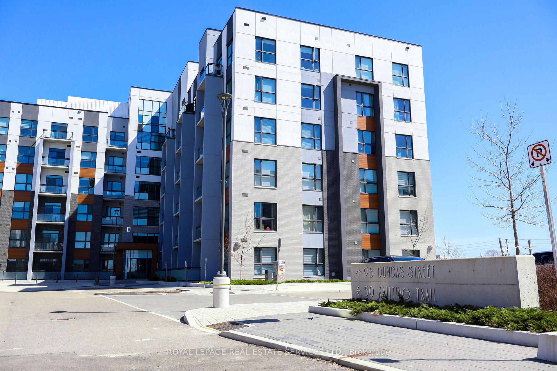 Photo 4 of Unit 308, 50 Kaitting Trail, Oakville, Glenorchy — HOMEH