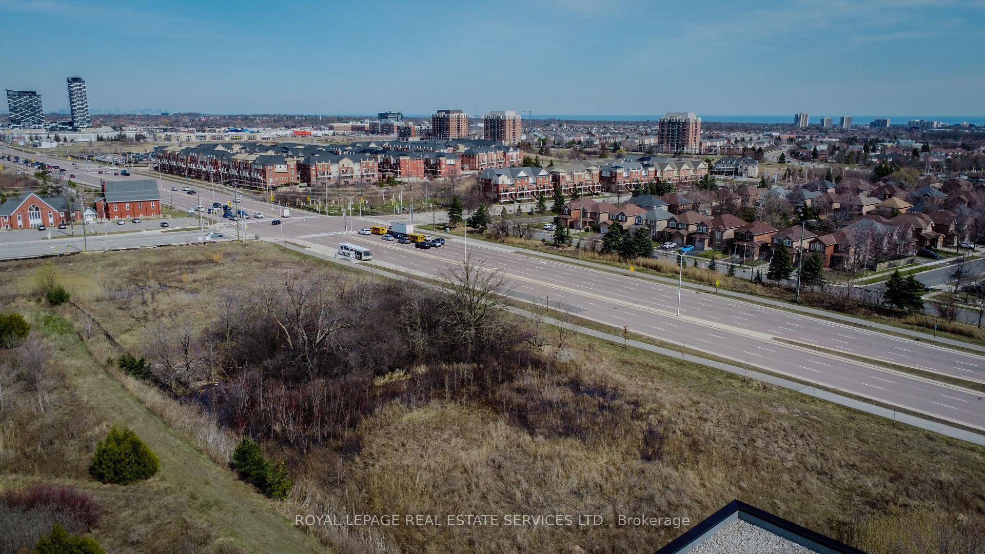 Photo 13 of Unit 308, 50 Kaitting Trail, Oakville, Glenorchy — HOMEH