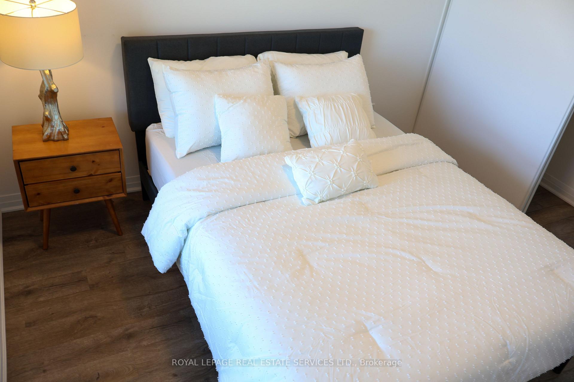 Photo 11 of Unit 308, 50 Kaitting Trail, Oakville, Glenorchy — HOMEH