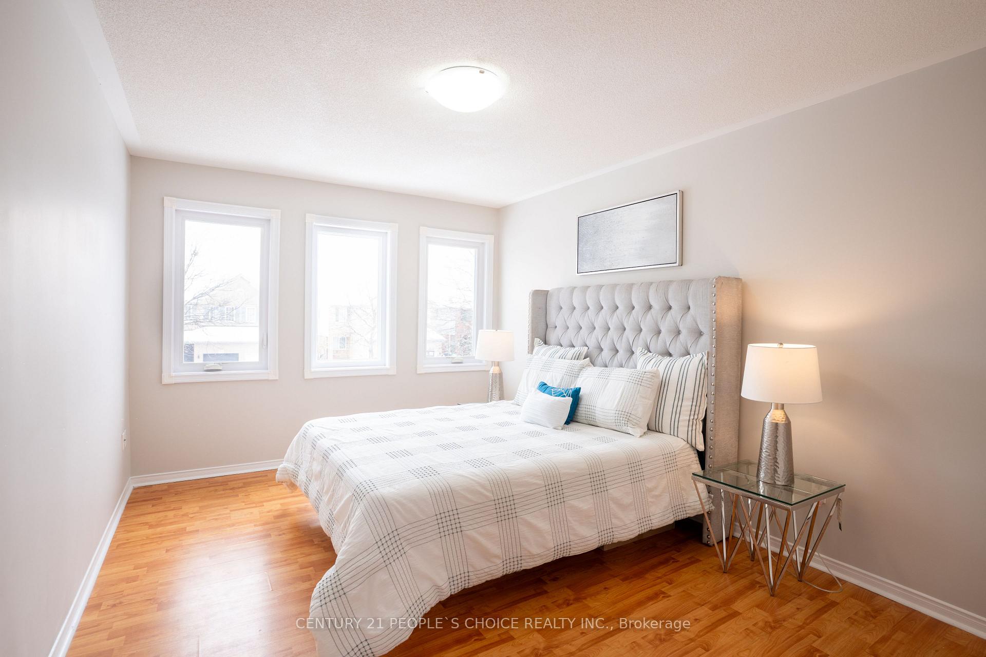 Photo 18 of 23 Cordgrass Crescent, Brampton, Sandringham-Wellington — HOMEH