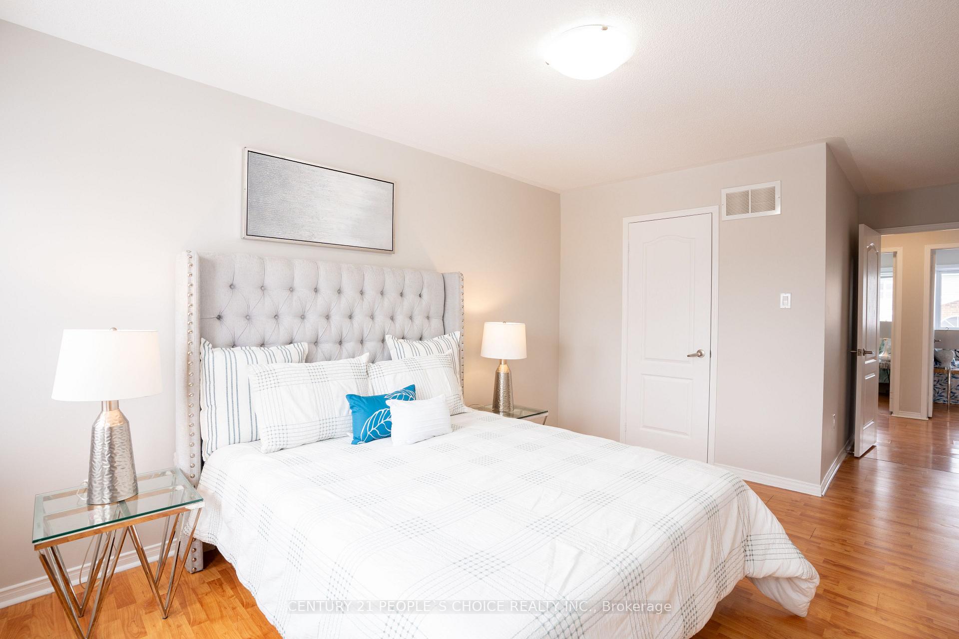 Photo 19 of 23 Cordgrass Crescent, Brampton, Sandringham-Wellington — HOMEH