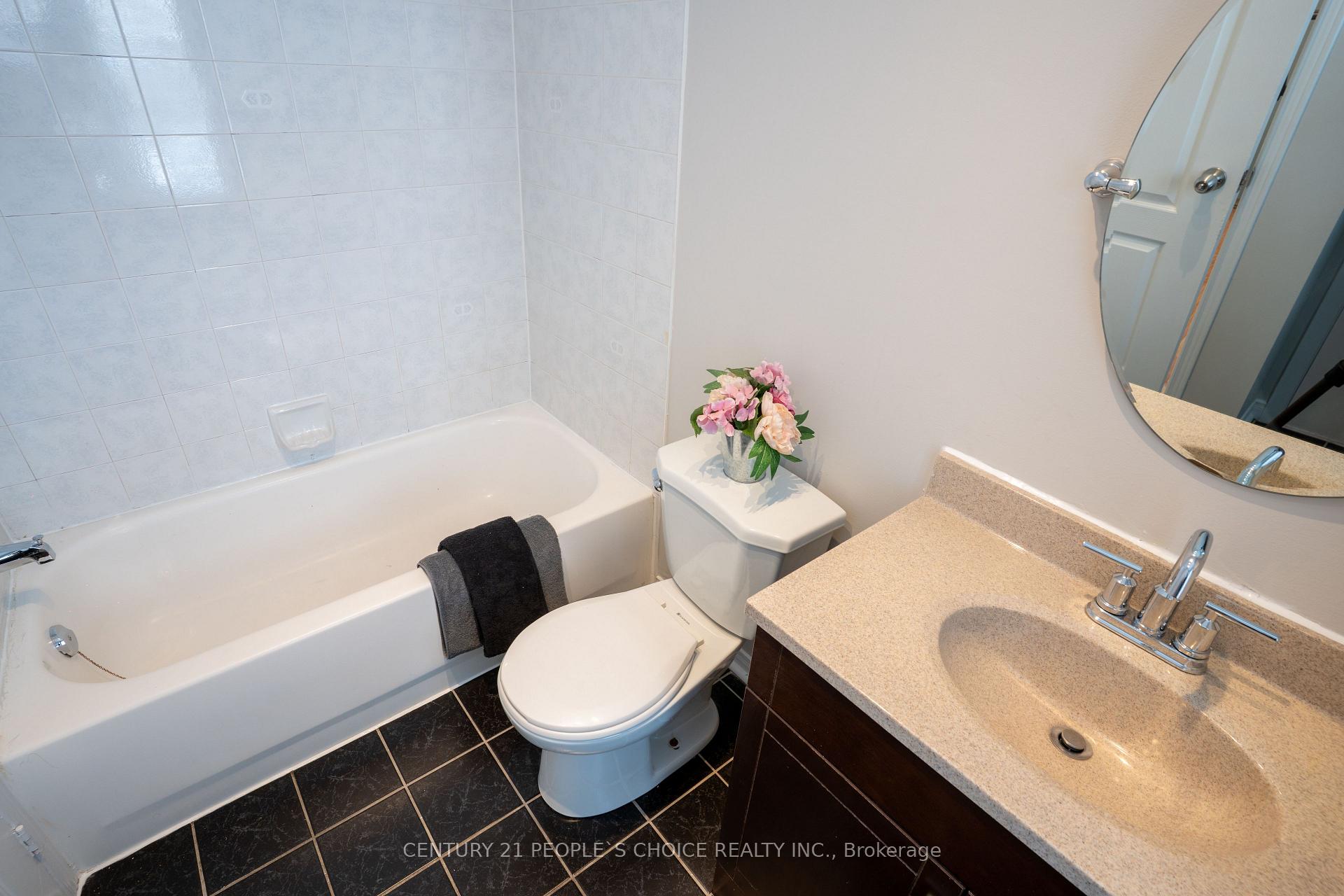 Photo 21 of 23 Cordgrass Crescent, Brampton, Sandringham-Wellington — HOMEH