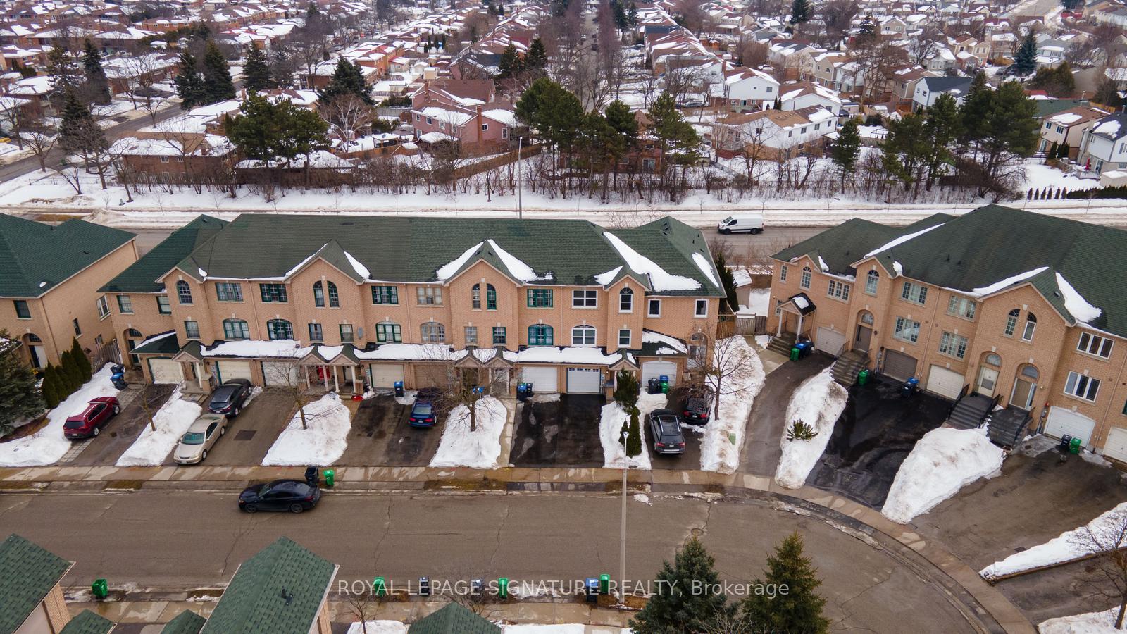 Photo 22 of 26 Provincial Place, Brampton, Northgate — HOMEH
