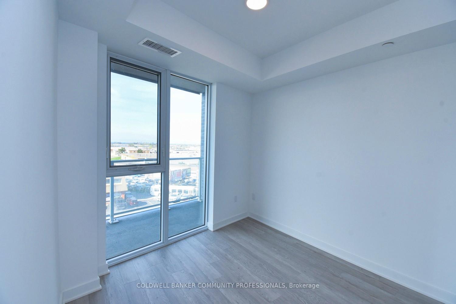 Photo 17 of Unit 407, 2782 Barton Street E, Hamilton, Riverdale — HOMEH