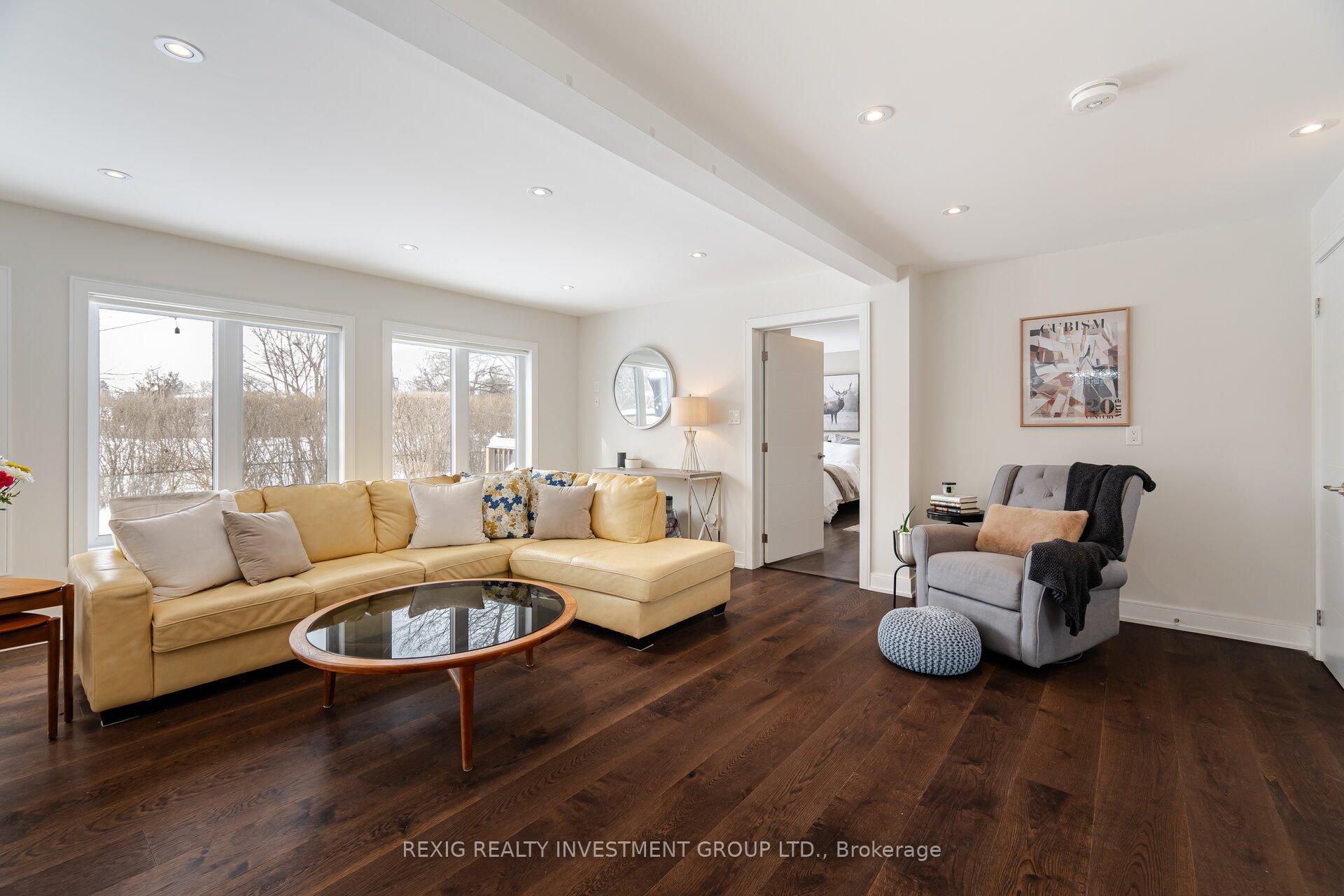 Photo 14 of 19 Cavendish Crescent, Brampton, Avondale — HOMEH