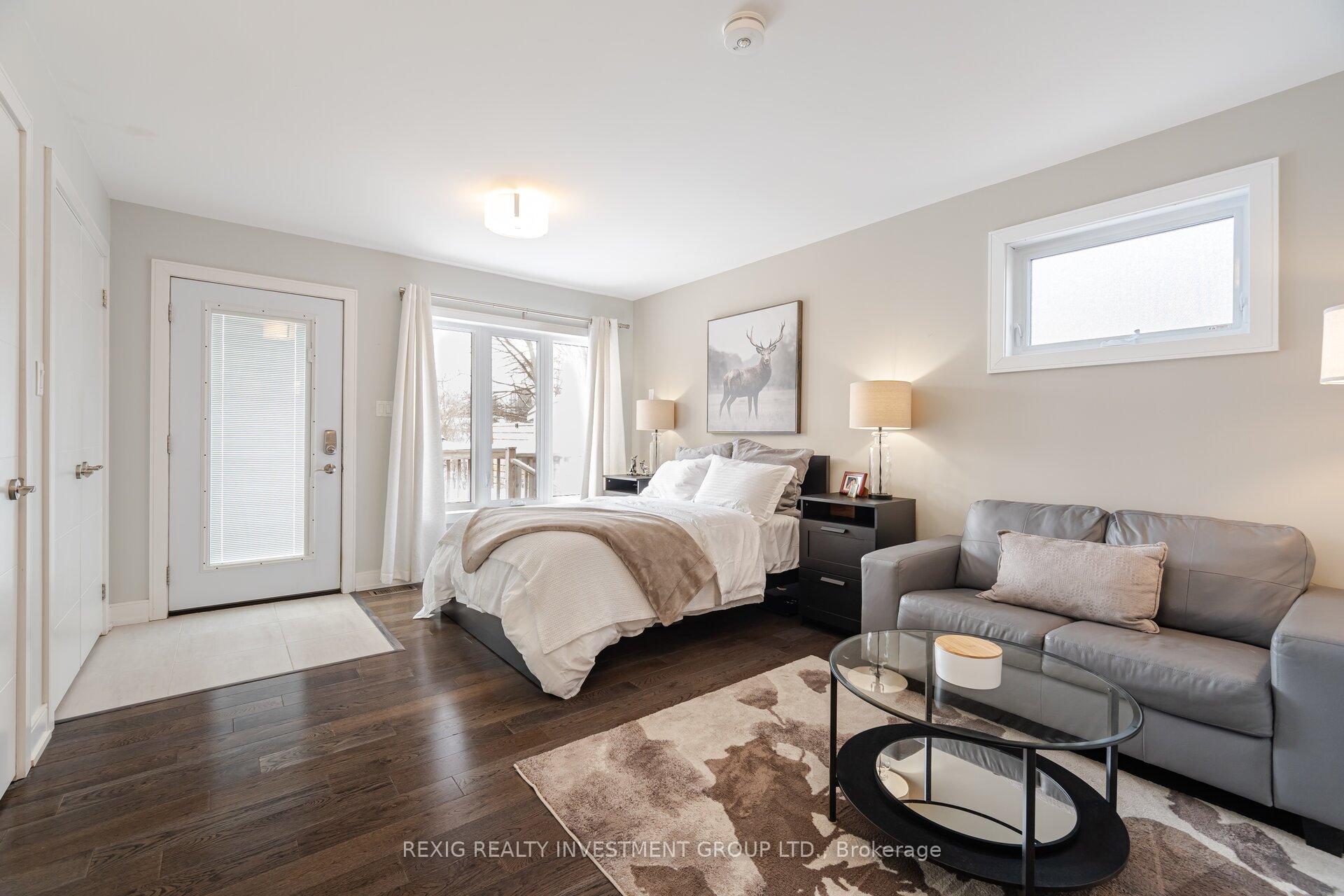 Photo 15 of 19 Cavendish Crescent, Brampton, Avondale — HOMEH