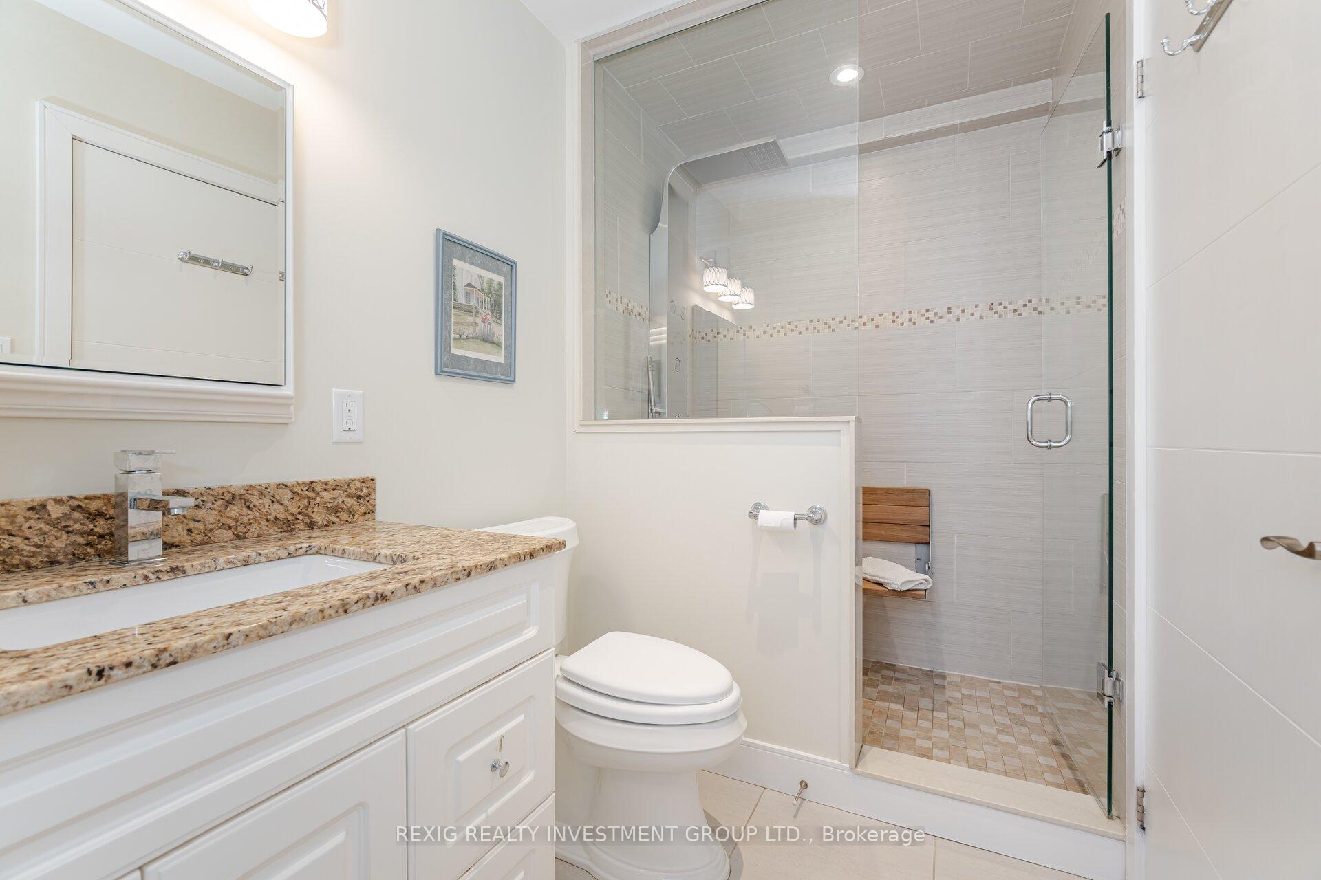 Photo 17 of 19 Cavendish Crescent, Brampton, Avondale — HOMEH