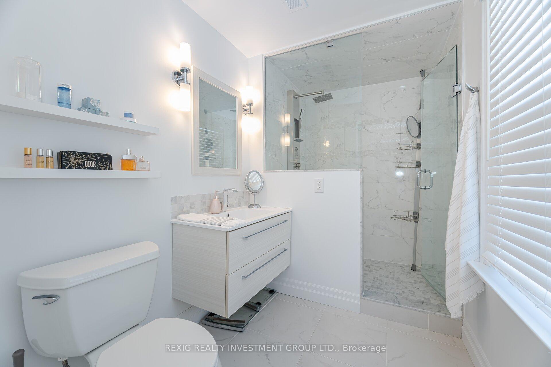 Photo 22 of 19 Cavendish Crescent, Brampton, Avondale — HOMEH