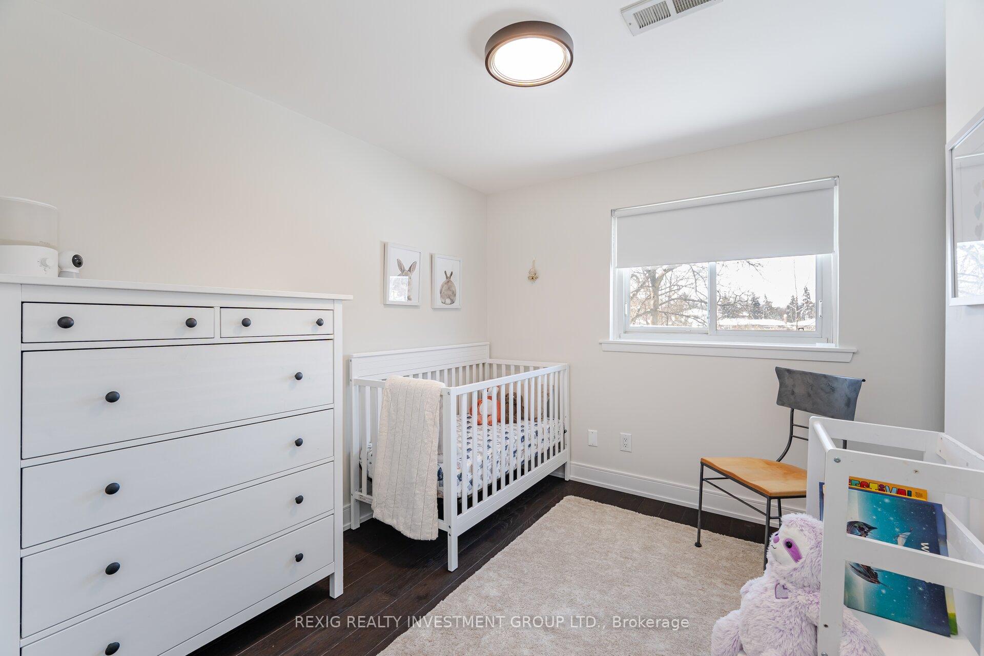 Photo 24 of 19 Cavendish Crescent, Brampton, Avondale — HOMEH