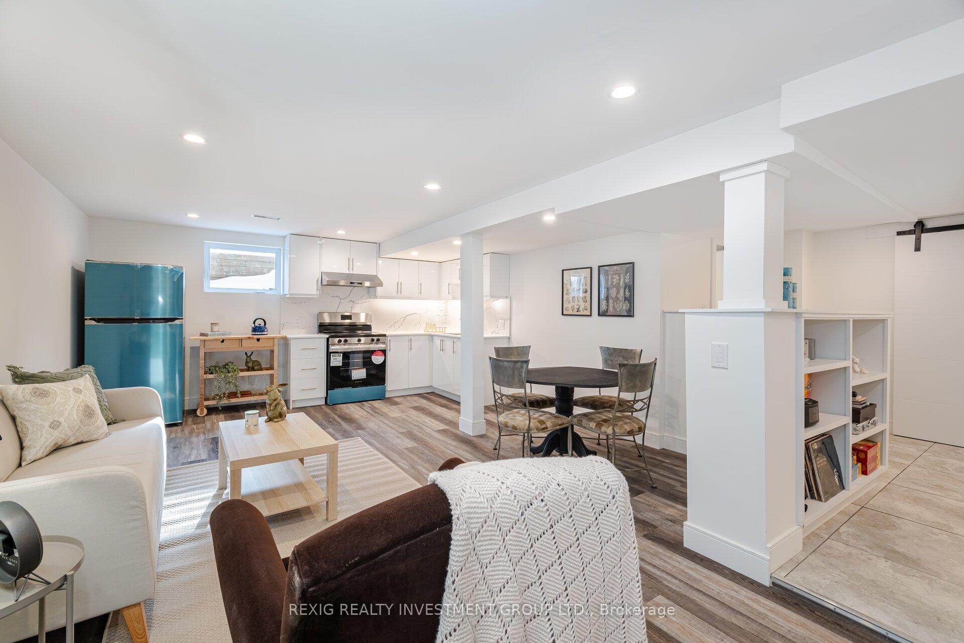 Photo 28 of 19 Cavendish Crescent, Brampton, Avondale — HOMEH