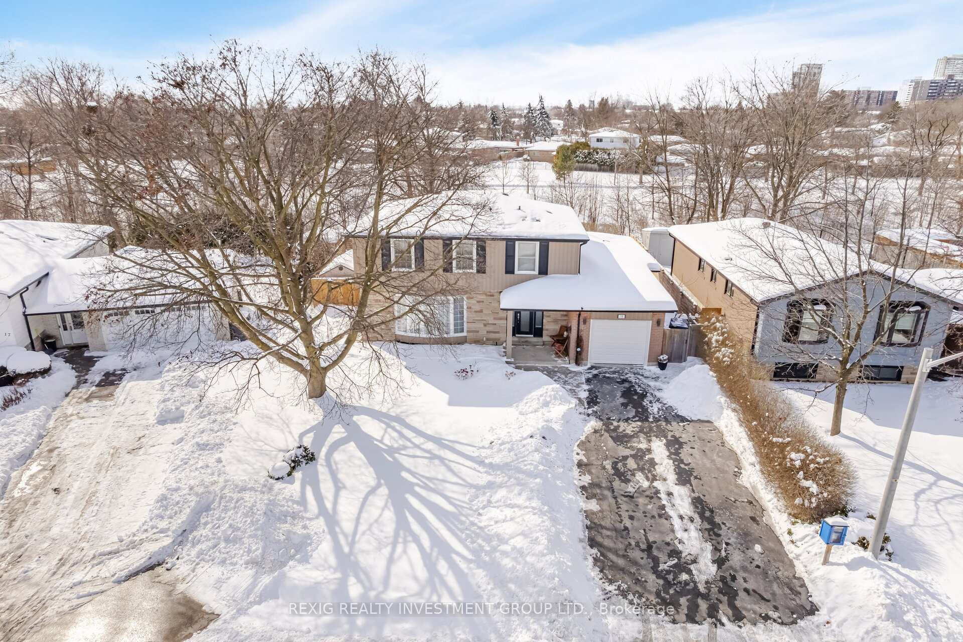 Photo 50 of 19 Cavendish Crescent, Brampton, Avondale — HOMEH