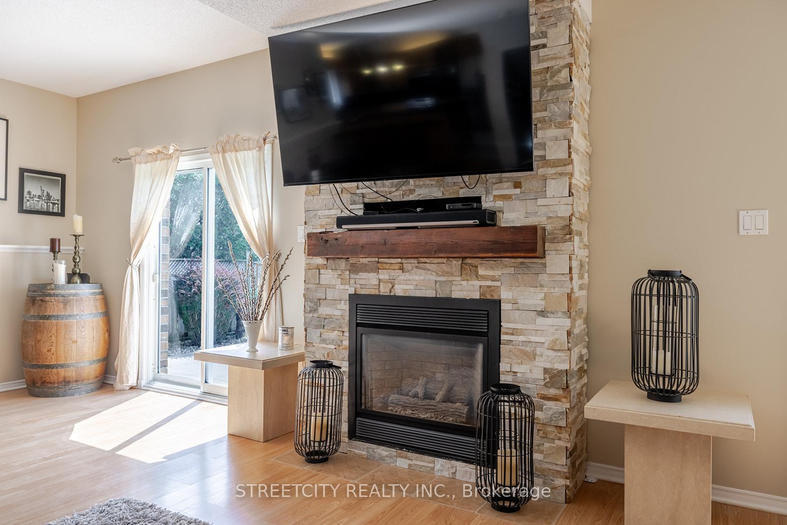 Photo 18 of 226 Andrea Crescent, Central Elgin, Belmont — HOMEH