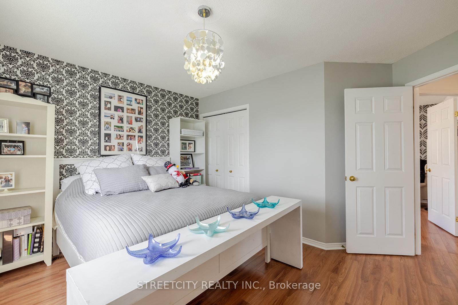 Photo 26 of 226 Andrea Crescent, Central Elgin, Belmont — HOMEH