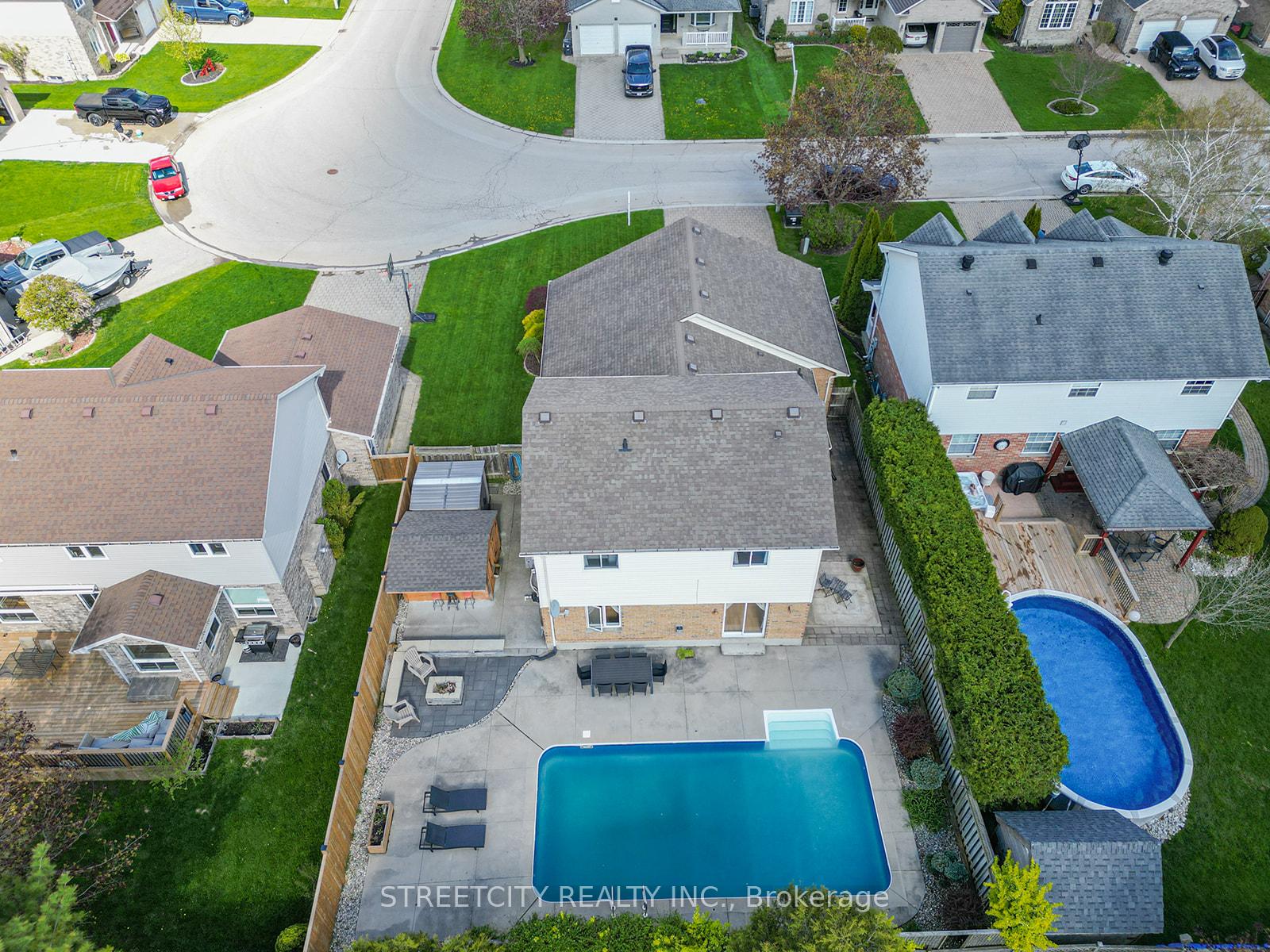 Photo 45 of 226 Andrea Crescent, Central Elgin, Belmont — HOMEH