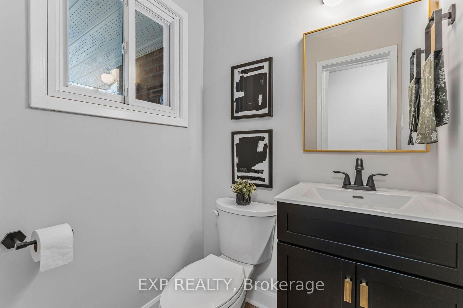 Photo 16 of 89 Royal Salisbury Way, Brampton, Madoc — HOMEH