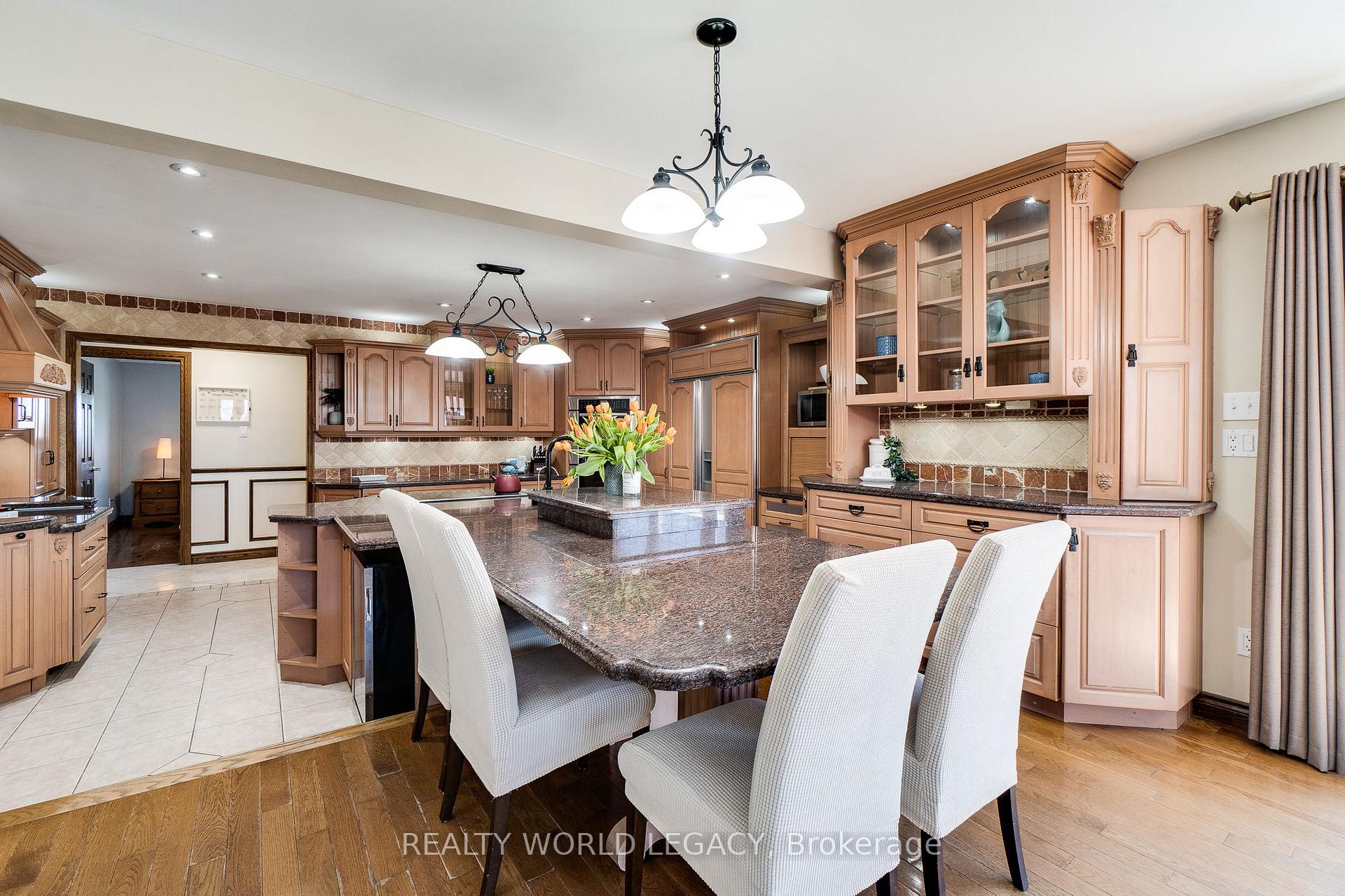 Photo 10 of 761 Brock Road, Hamilton, Rural Flamborough — HOMEH