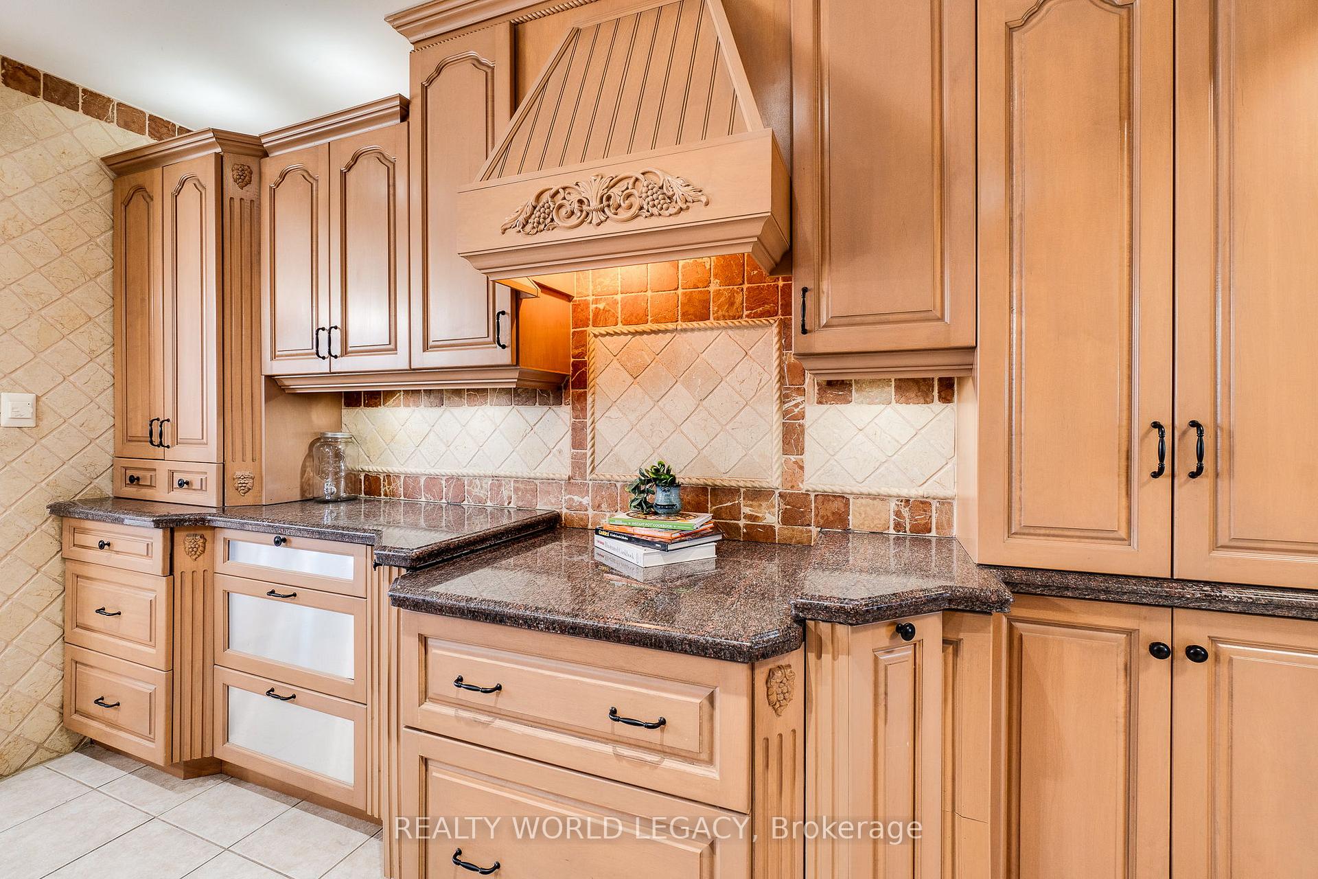 Photo 13 of 761 Brock Road, Hamilton, Rural Flamborough — HOMEH