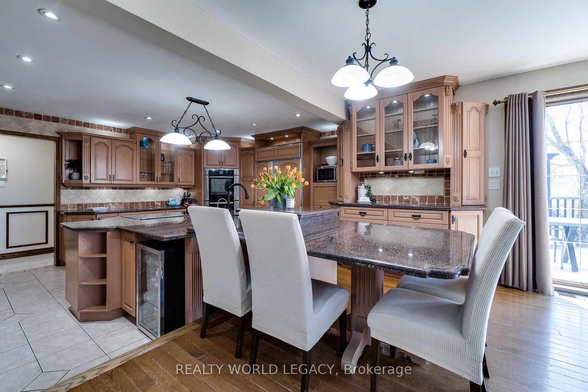 Photo 15 of 761 Brock Road, Hamilton, Rural Flamborough — HOMEH