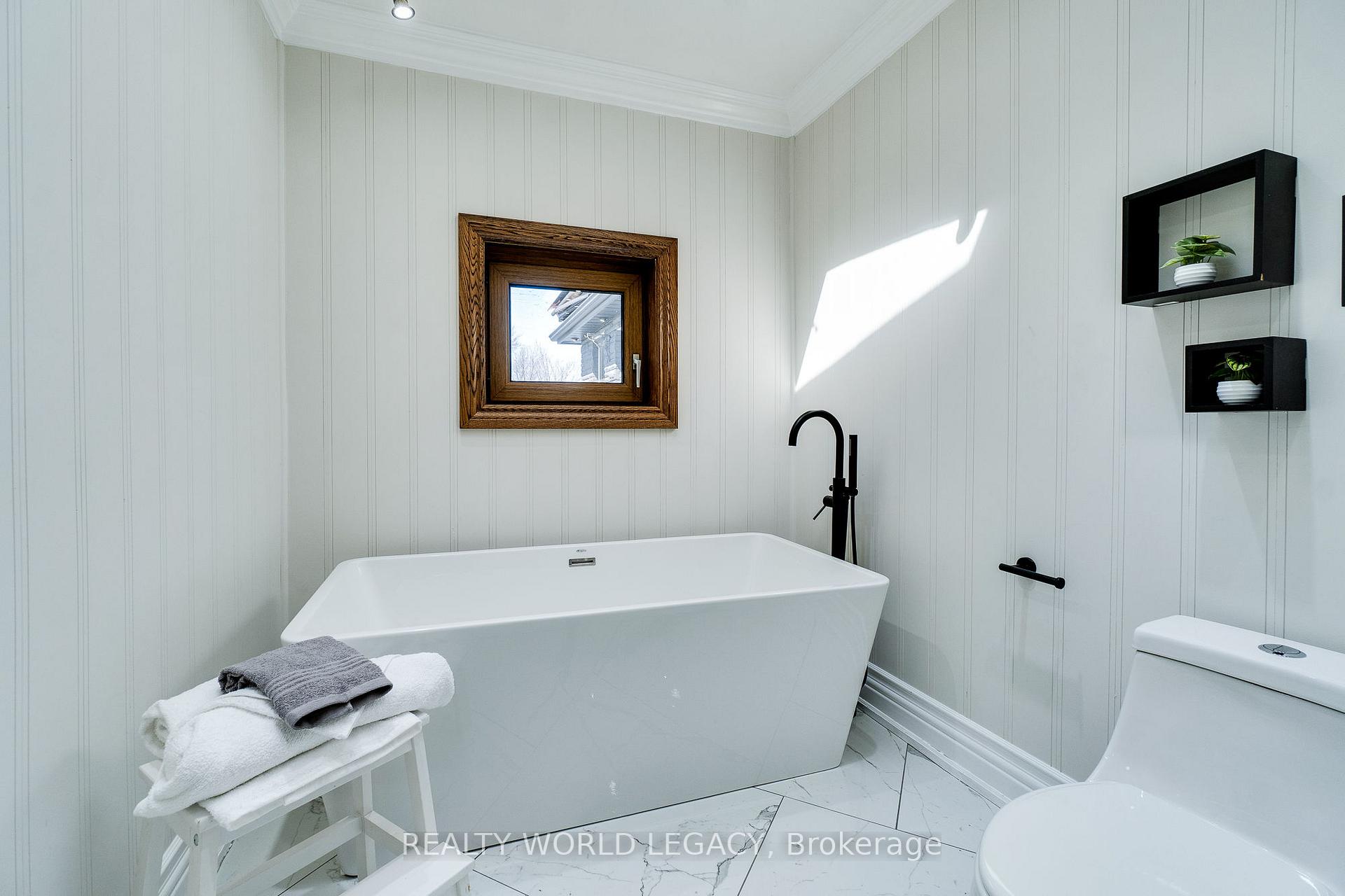 Photo 27 of 761 Brock Road, Hamilton, Rural Flamborough — HOMEH