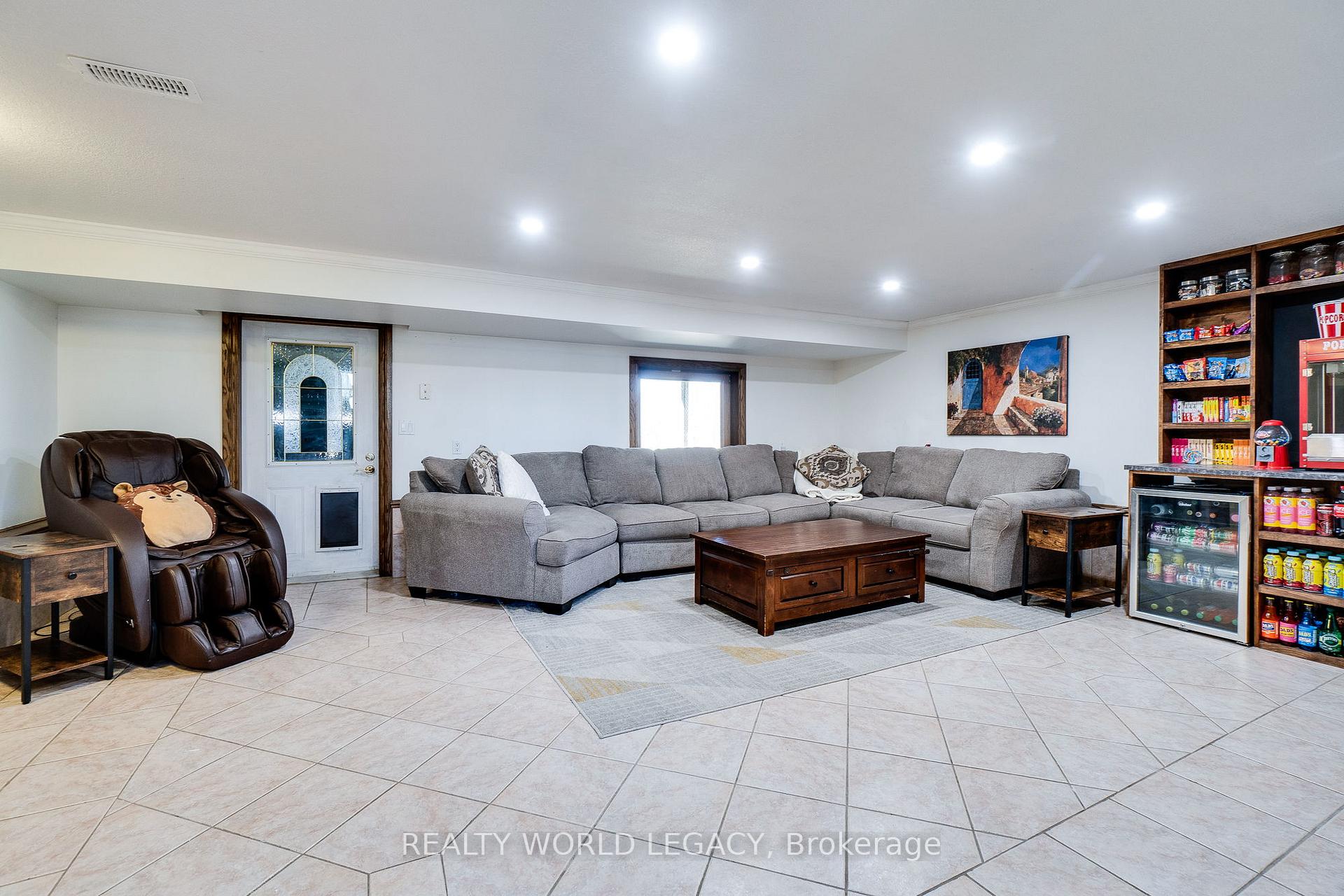 Photo 29 of 761 Brock Road, Hamilton, Rural Flamborough — HOMEH
