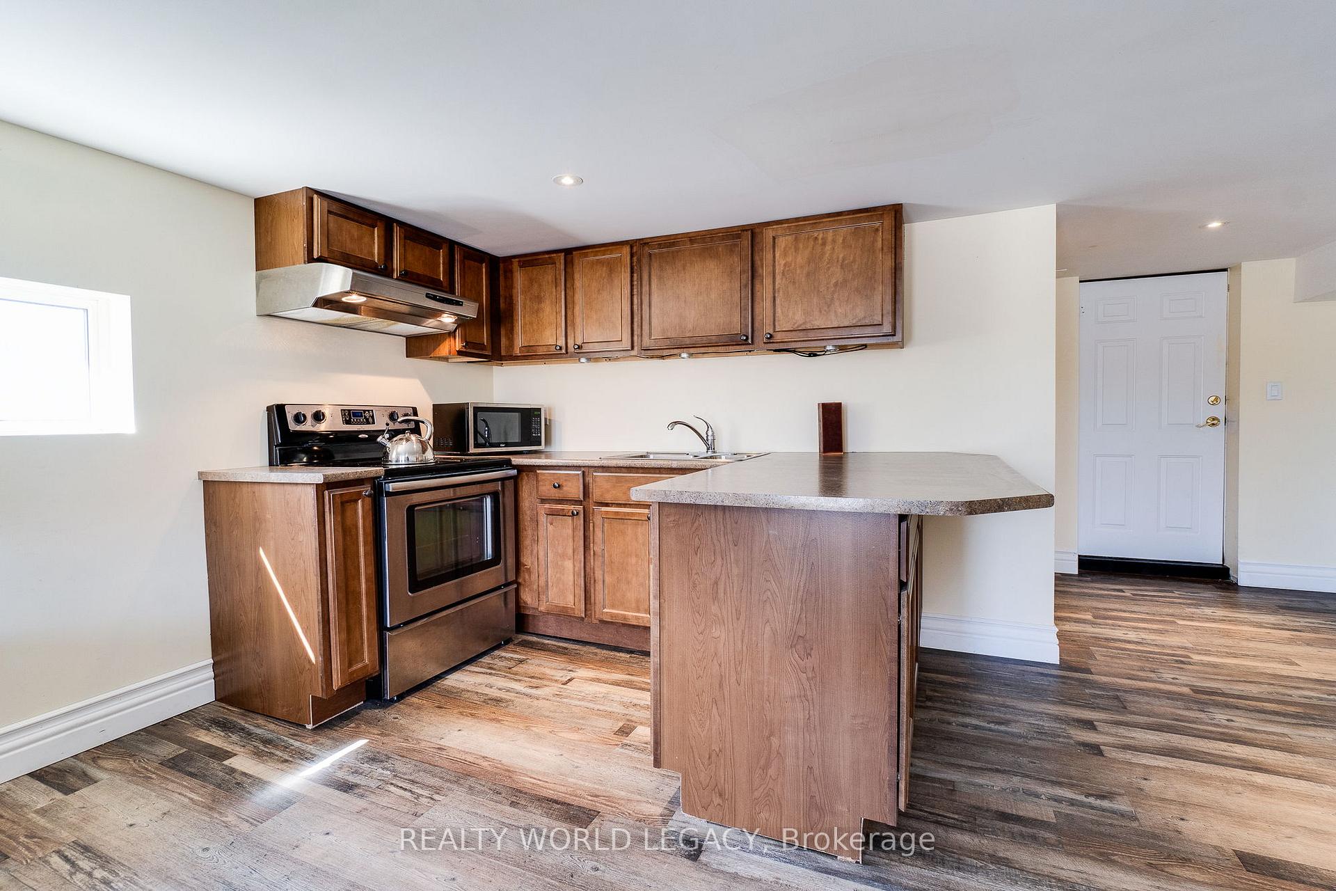 Photo 33 of 761 Brock Road, Hamilton, Rural Flamborough — HOMEH