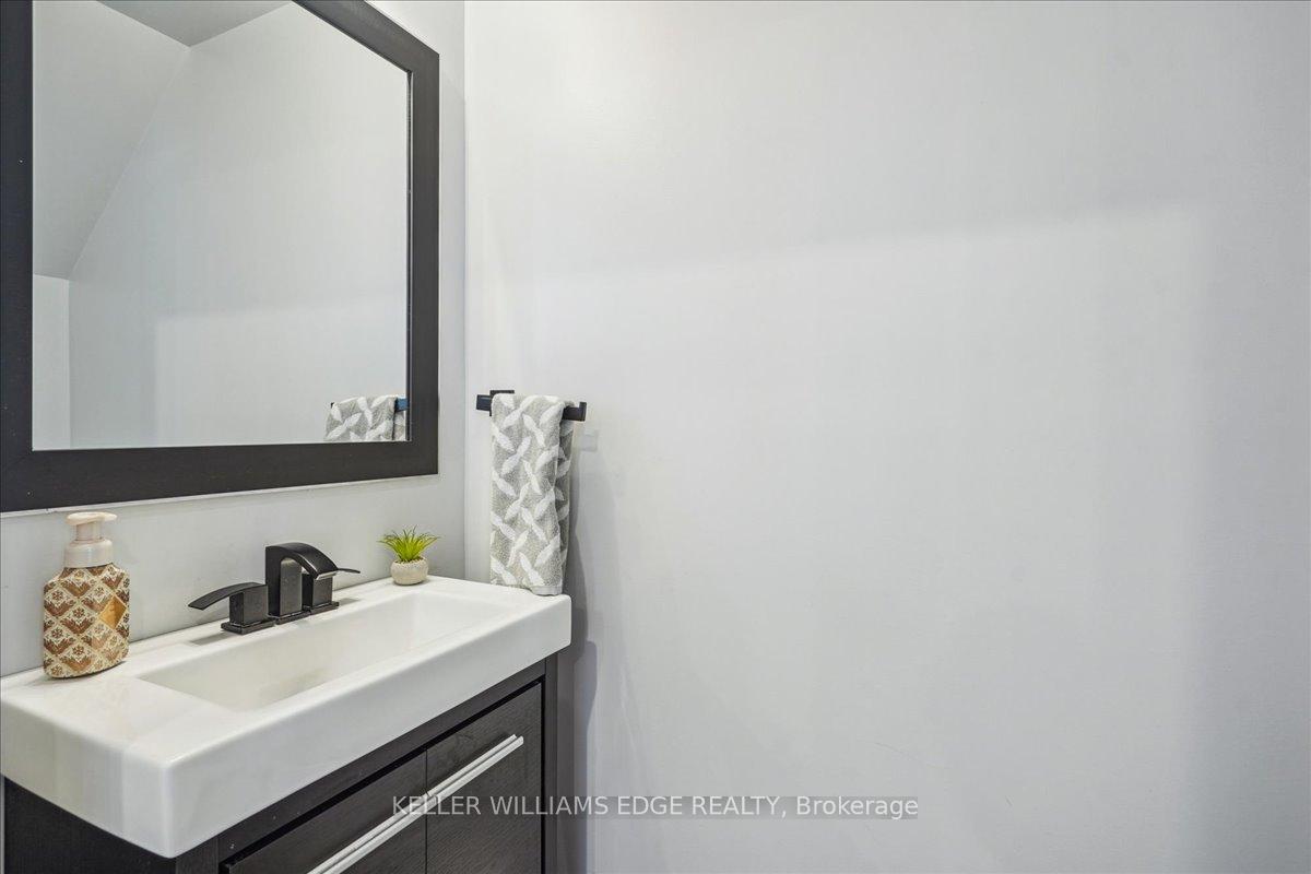 Photo 14 of 49 Oak Avenue, Hamilton, Landsdale — HOMEH