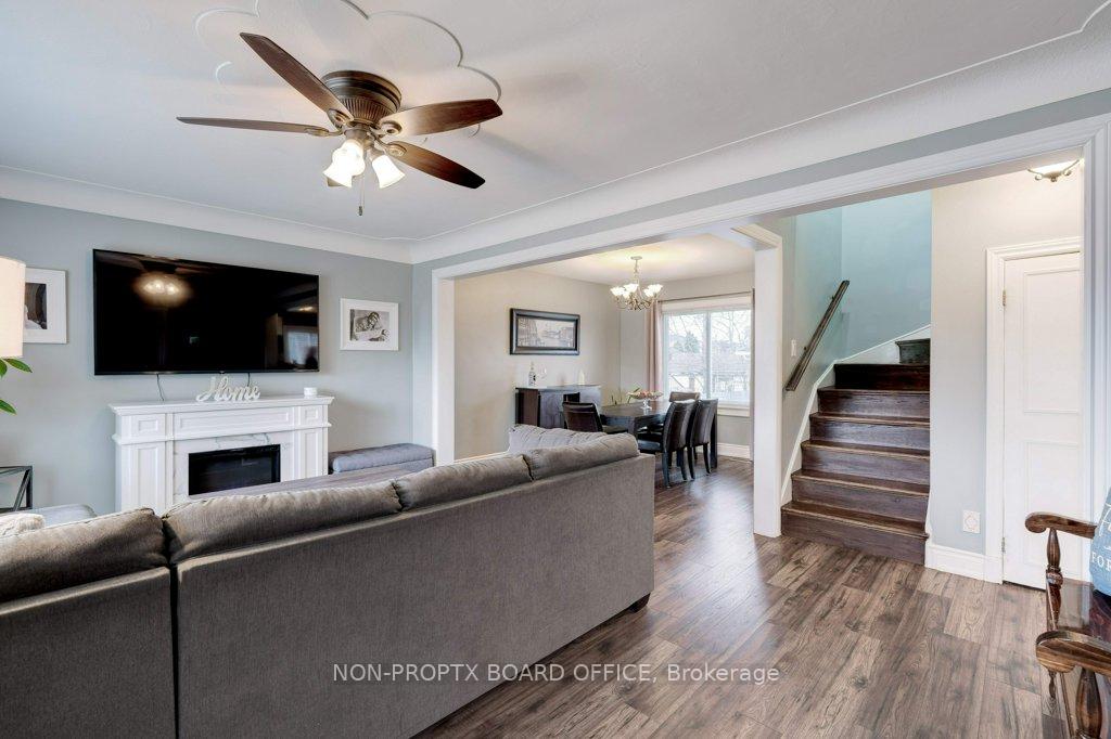 Photo 18 of 13 Beland Avenue S, Hamilton, McQuesten — HOMEH