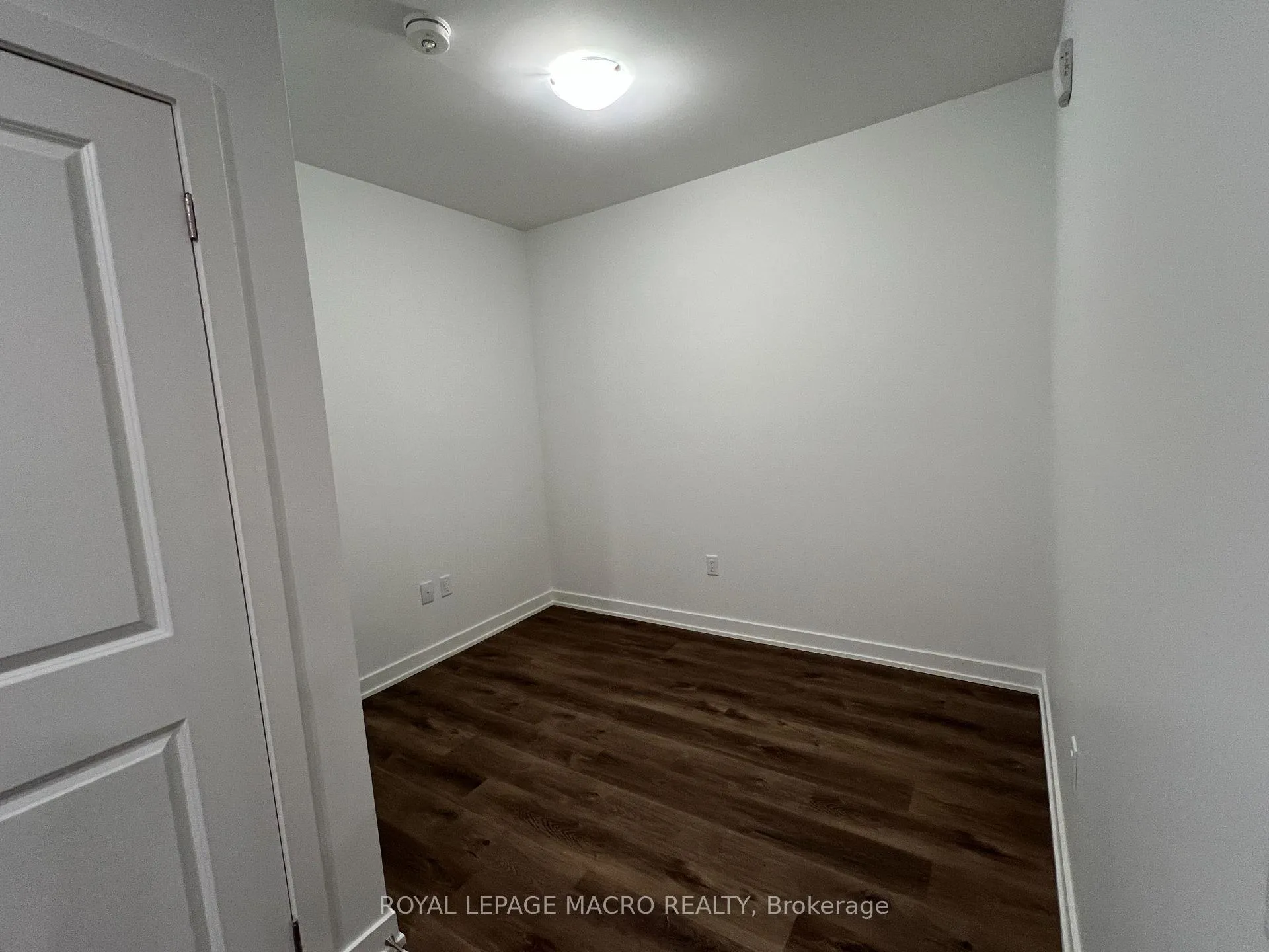 Photo 15 of Unit 401, 461 Green Road, Hamilton, Lakeshore — HOMEH