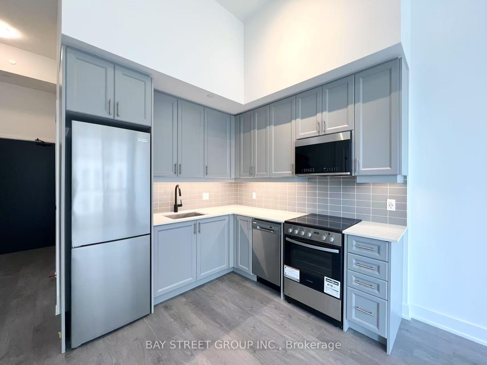 Photo 11 of Unit 421, 2333 Khalsa Gate, Oakville, Westmount — HOMEH