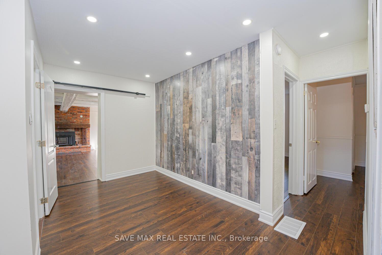 Photo 63 of 3907 Governors Road, Hamilton, Lynden — HOMEH