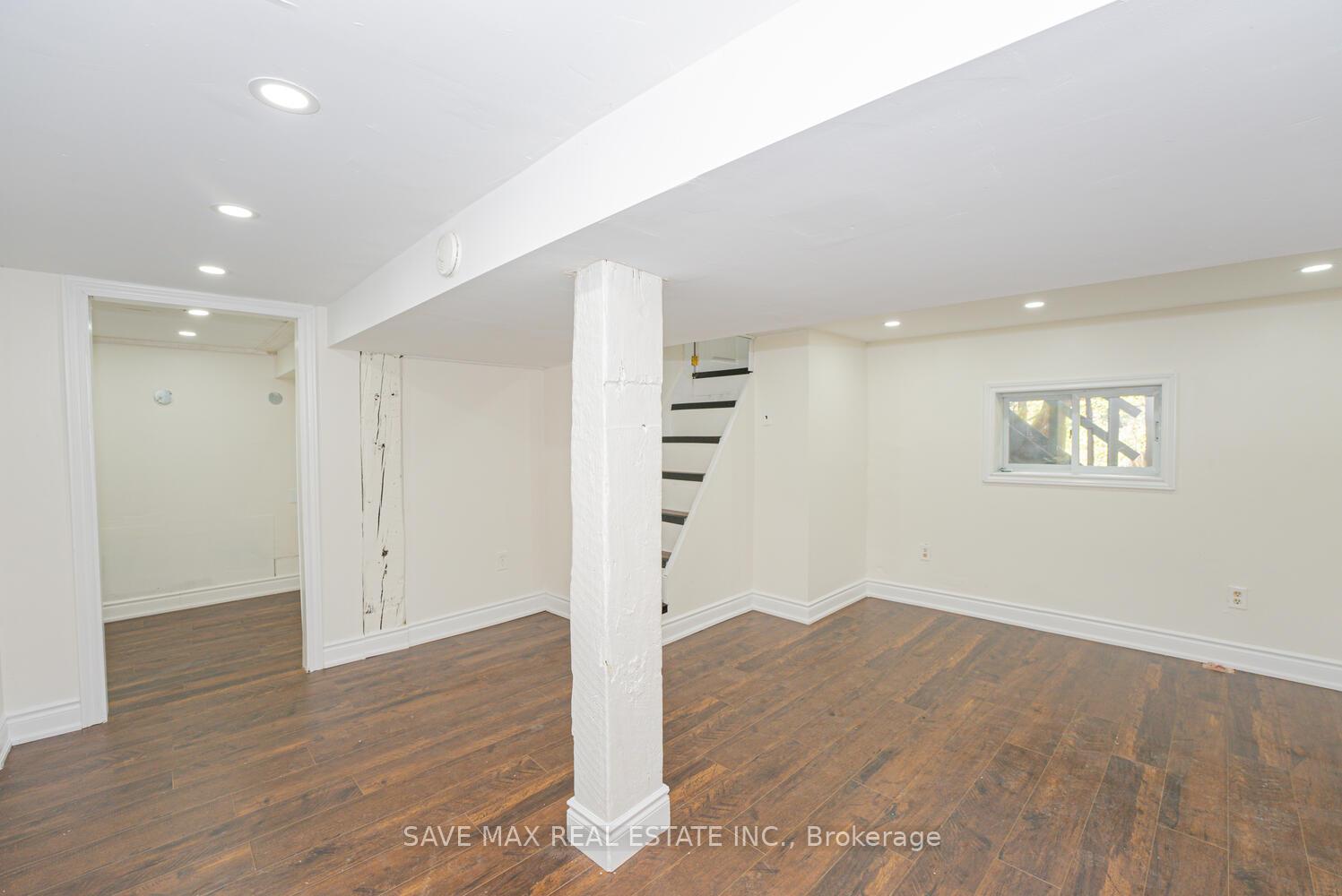 Photo 49 of 3907 Governors Road, Hamilton, Lynden — HOMEH