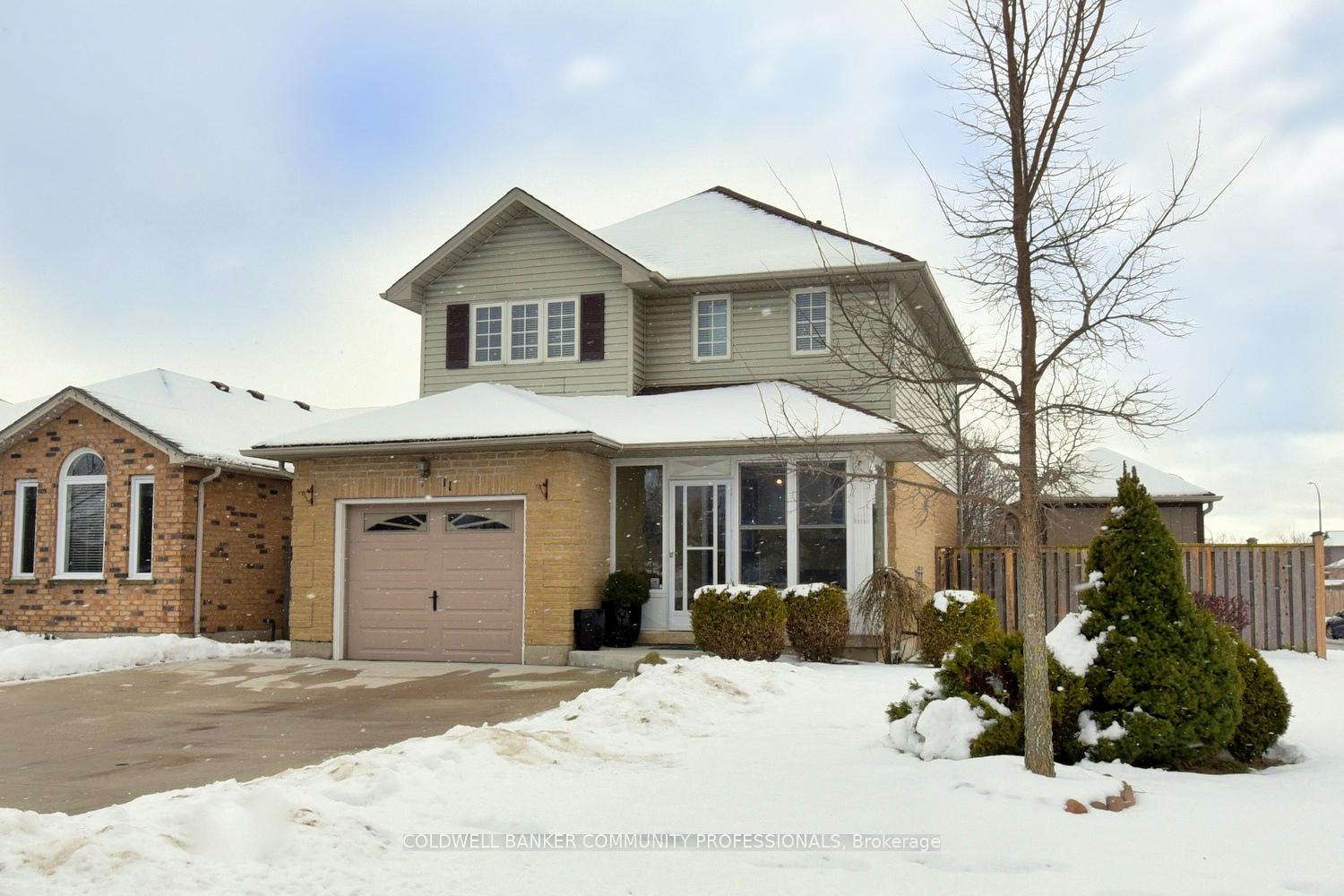 Photo 3 of 11 Longview Drive, Hamilton, Mount Hope — HOMEH