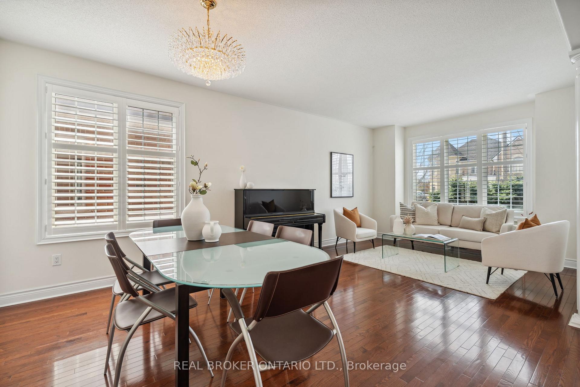 Photo 9 of 49 Nova Scotia Road, Brampton, Bram West — HOMEH