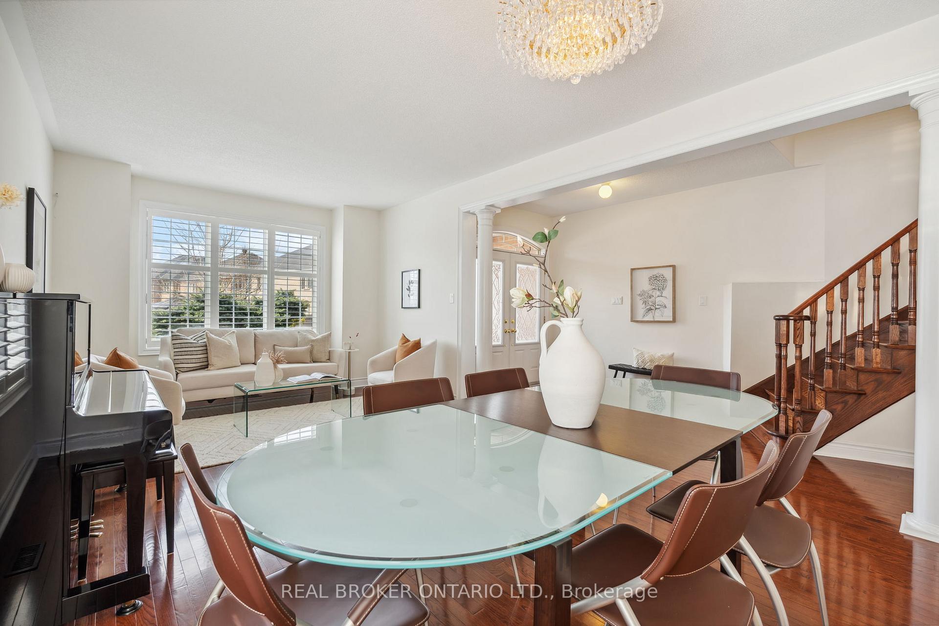 Photo 10 of 49 Nova Scotia Road, Brampton, Bram West — HOMEH