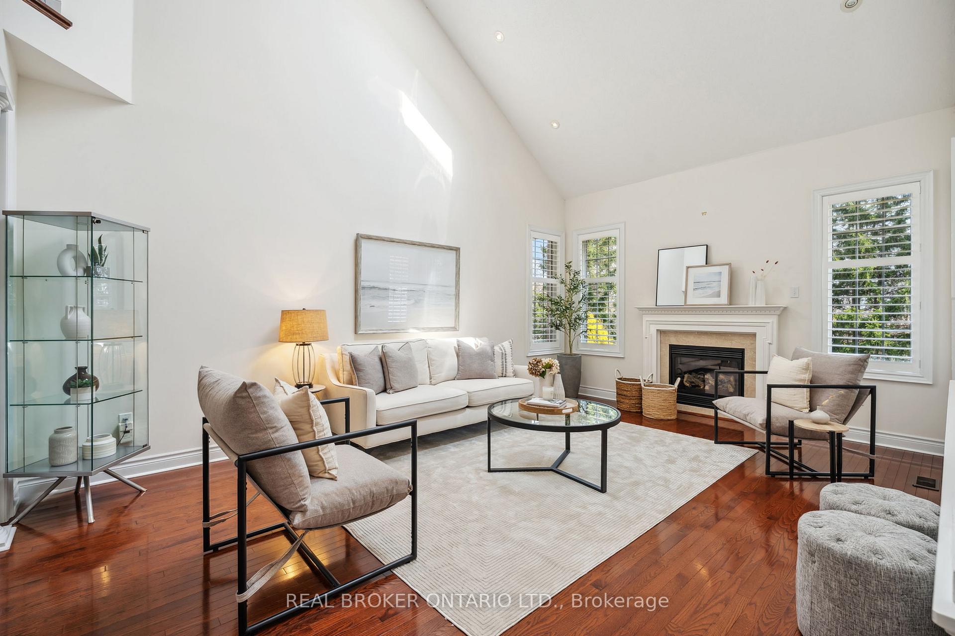 Photo 19 of 49 Nova Scotia Road, Brampton, Bram West — HOMEH