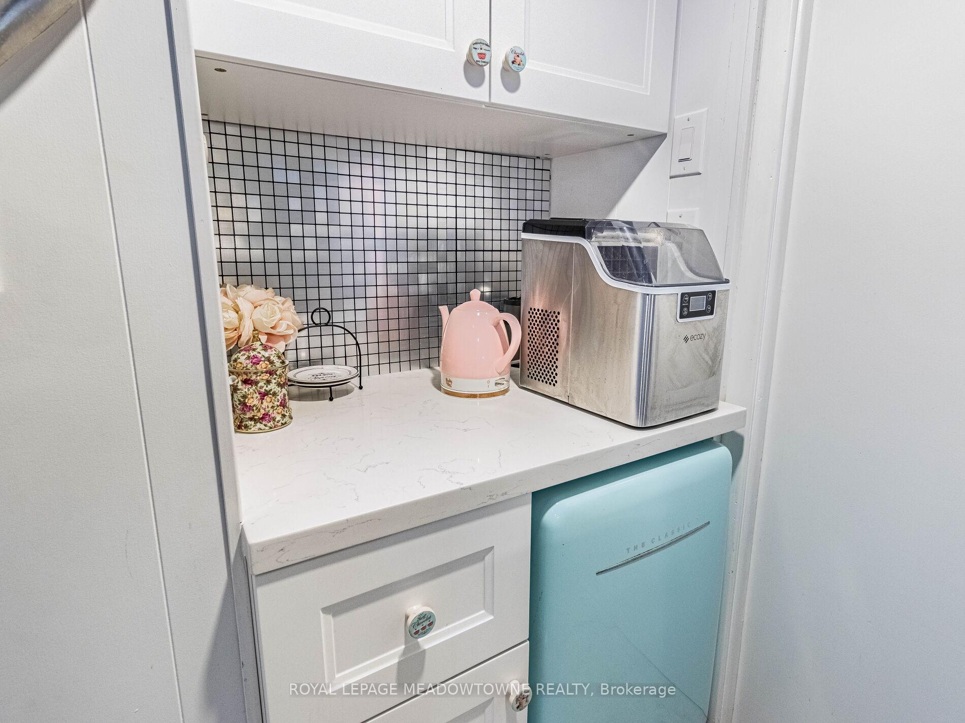 Photo 34 of 48 Chatsworth Drive, Brampton, Northwood Park — HOMEH