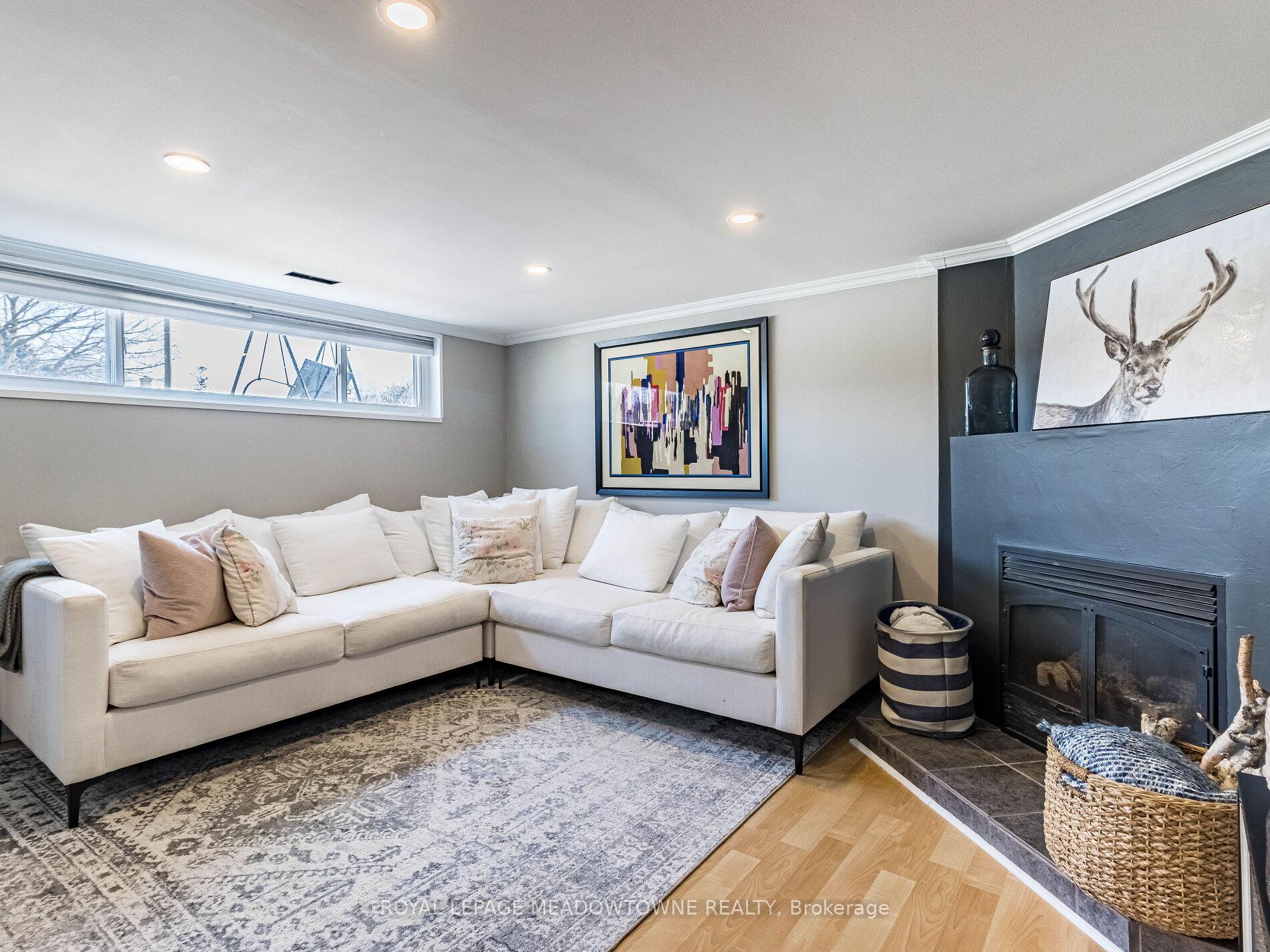 Photo 40 of 48 Chatsworth Drive, Brampton, Northwood Park — HOMEH