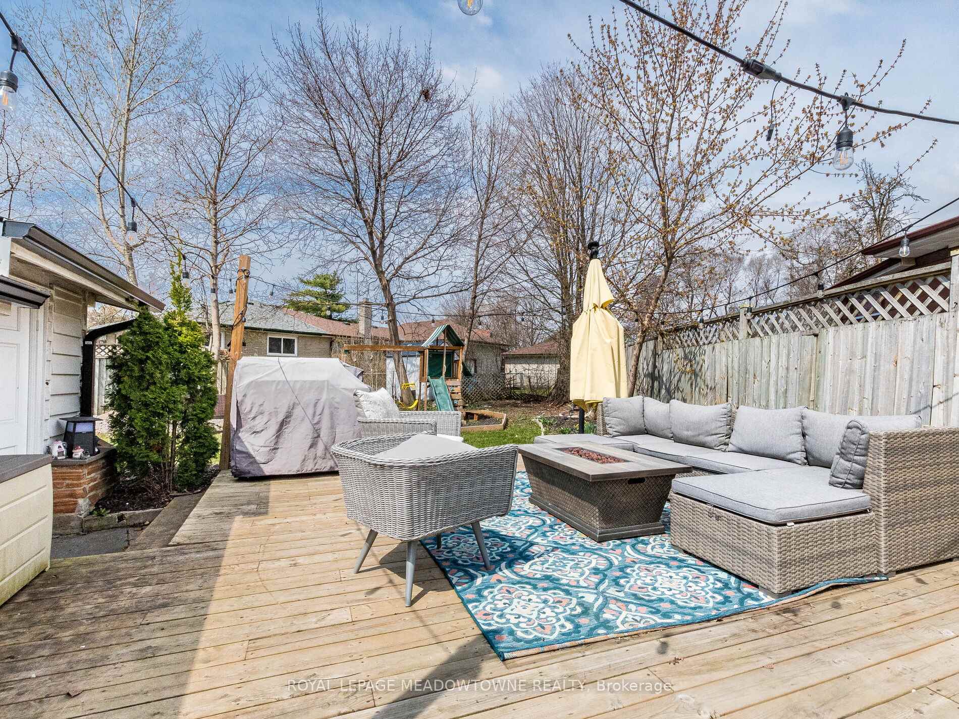 Photo 48 of 48 Chatsworth Drive, Brampton, Northwood Park — HOMEH