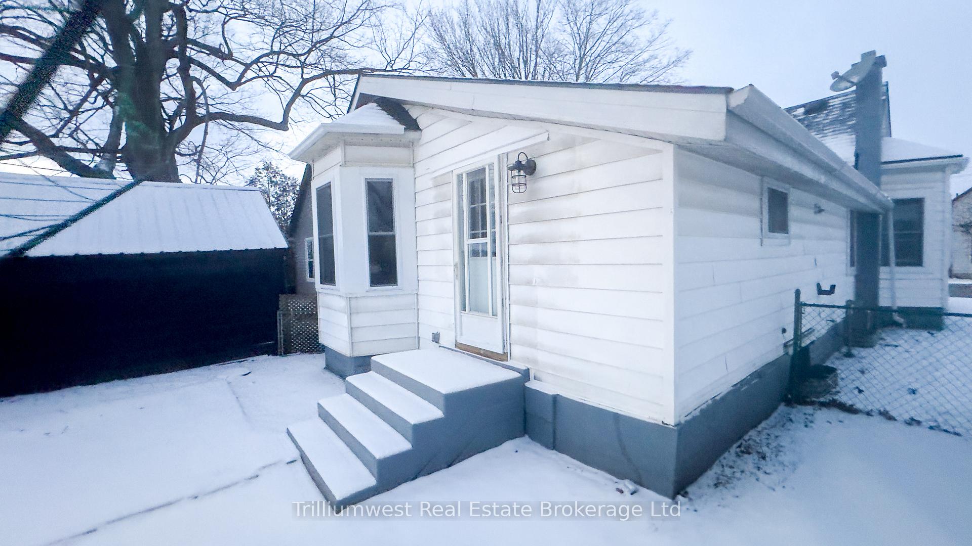 Photo 19 of 12 Eagle Street, St. Thomas — HOMEH