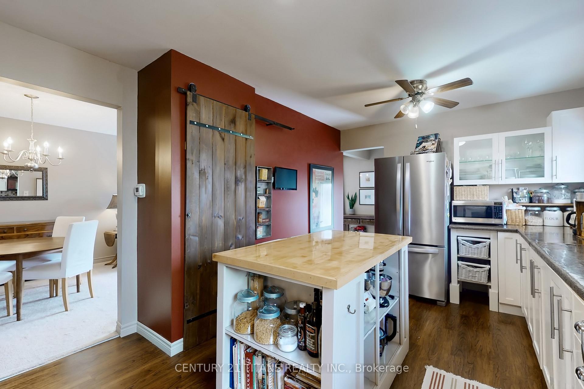 Photo 7 of 17 Newlyn Crescent, Brampton, Brampton North — HOMEH